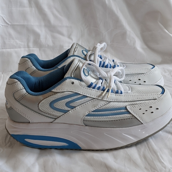 Curves Women's Shoes Size 8 - Picture 2 of 7